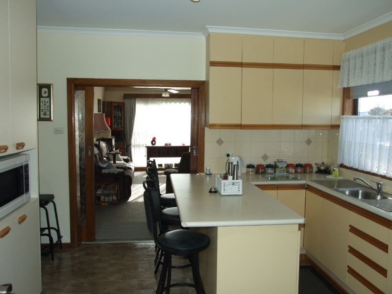 9 Edward Street, Moe VIC 3825