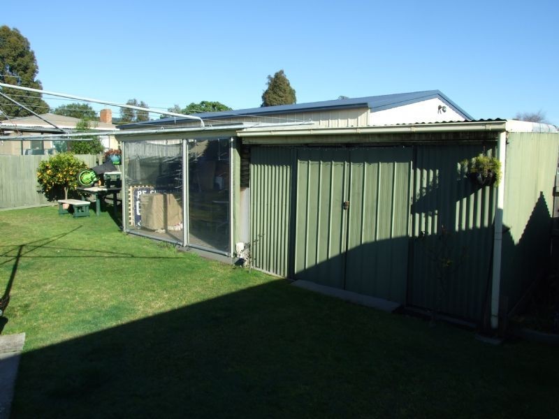 9 Edward Street, Moe VIC 3825