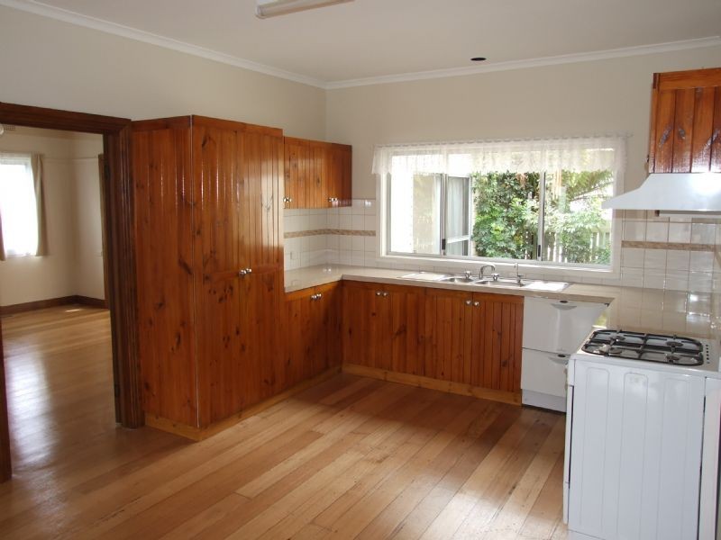 24 Monash Road, Newborough VIC 3825