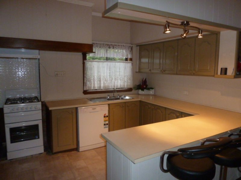 6 Hawker Street, Moe VIC 3825