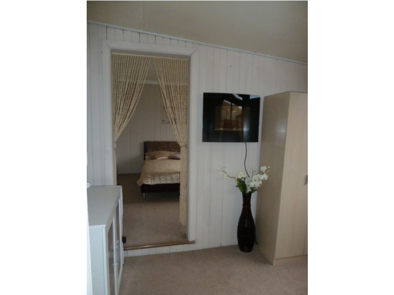 6 Hawker Street, Moe VIC 3825