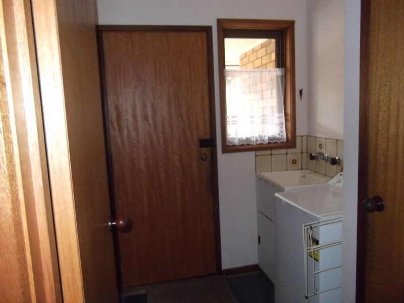 3/32 Mitchells Road, Moe VIC 3825