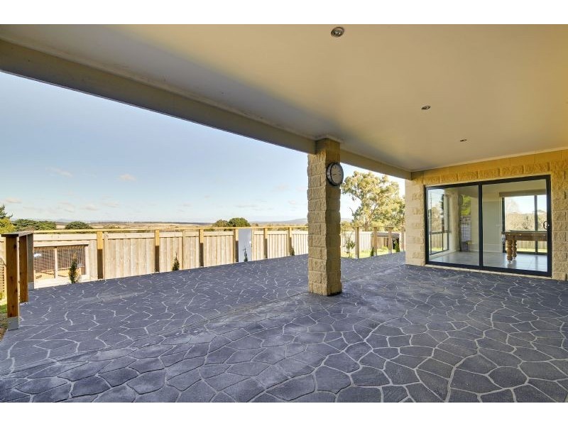 15 Hollander Drive, Yallourn North VIC 3825