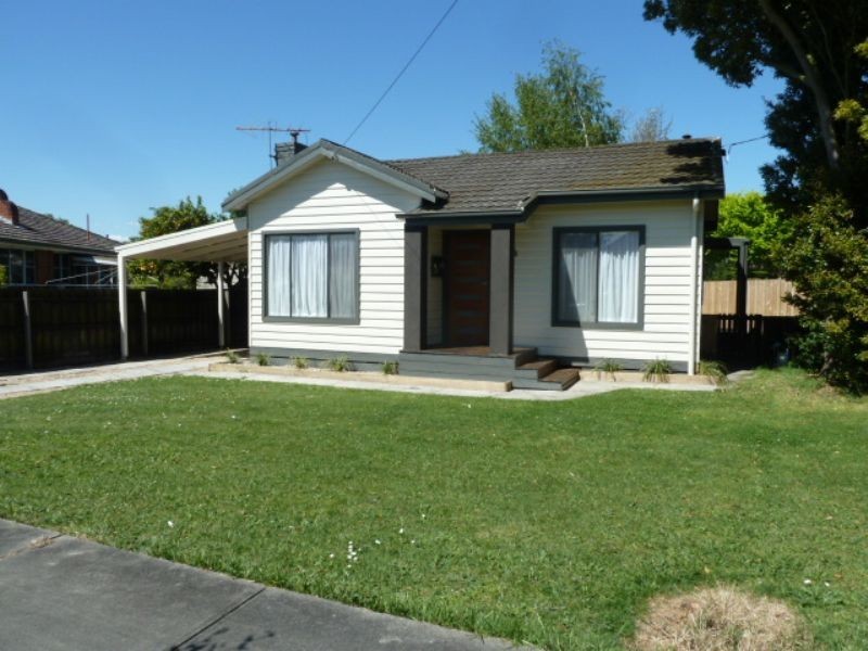 1 Robert Street, Moe VIC 3825