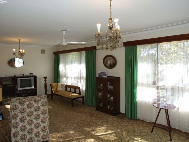 25 Elswyk Road, Moe South VIC 3825