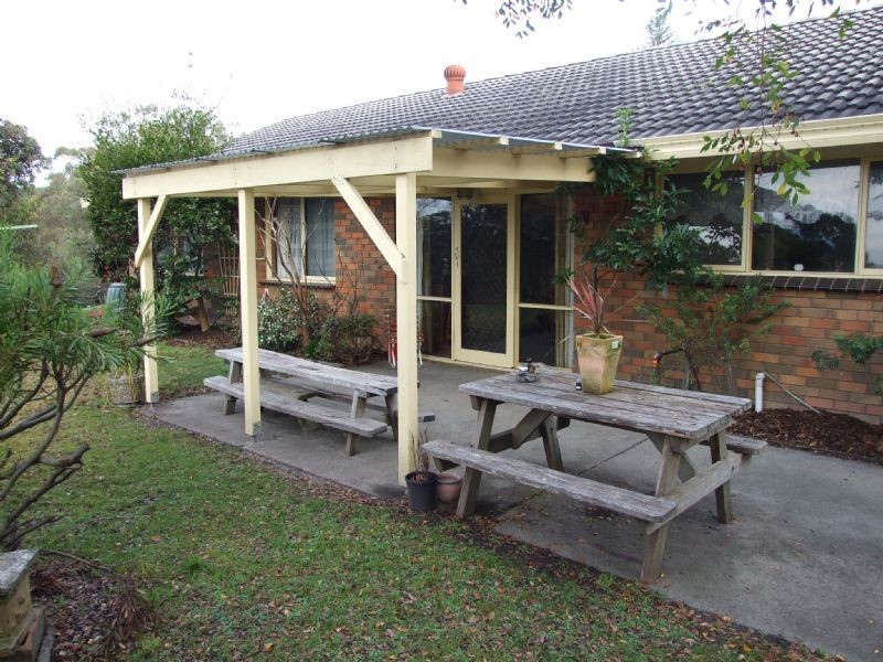 25 Elswyk Road, Moe South VIC 3825