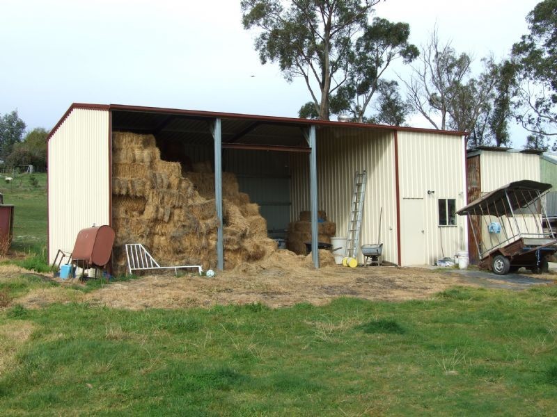 104 Thalloo Road, THALLOO, Tanjil South VIC 3825