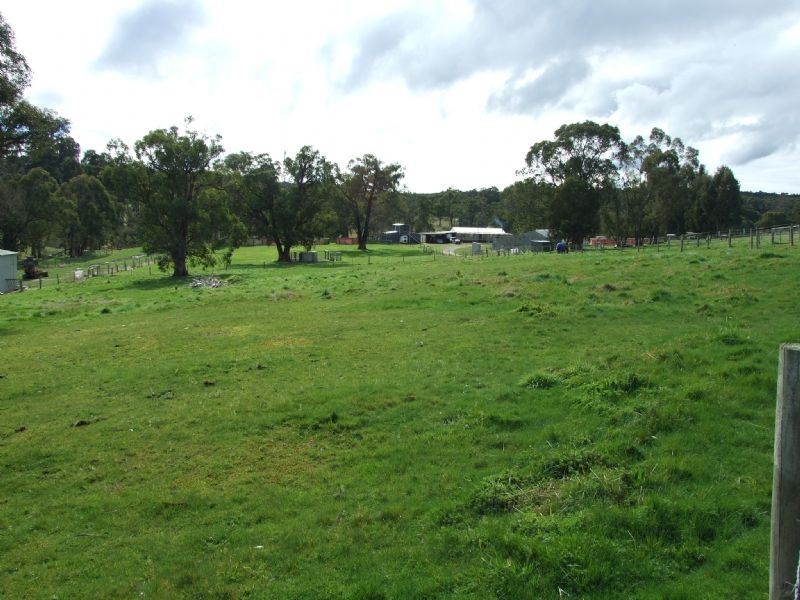 104 Thalloo Road, THALLOO, Tanjil South VIC 3825