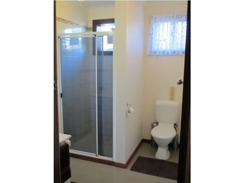 8 May Street, Moe VIC 3825