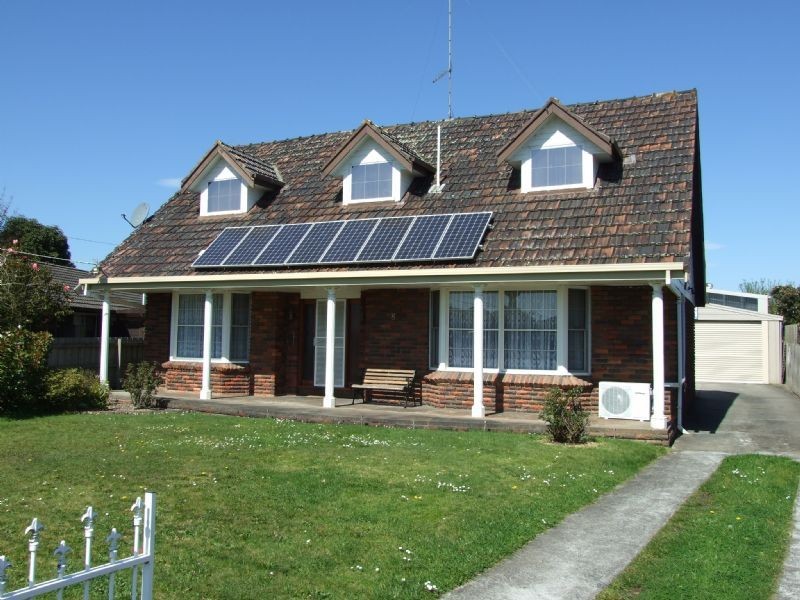 8 May Street, Moe VIC 3825