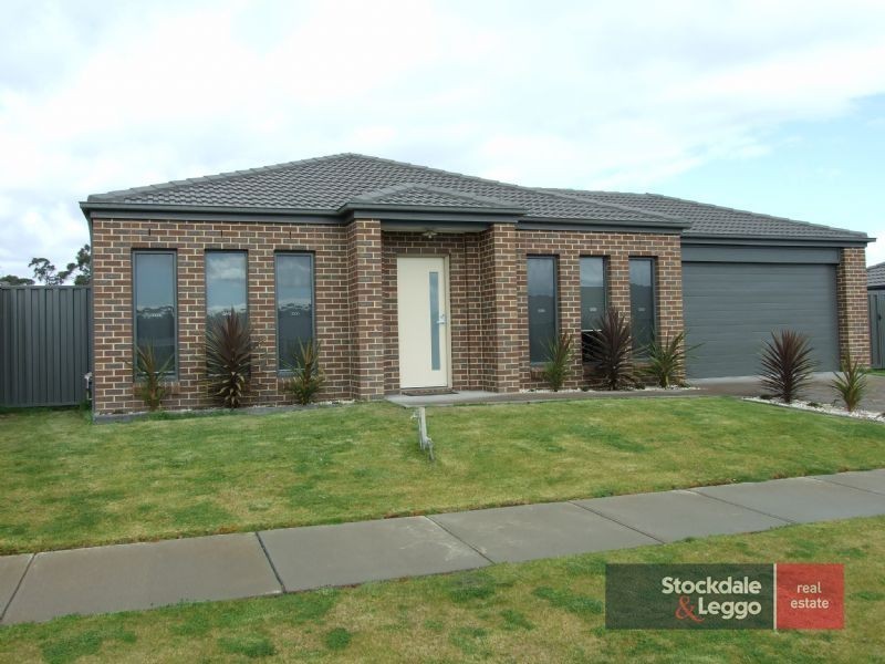 16 Copperhead Court, Newborough VIC 3825