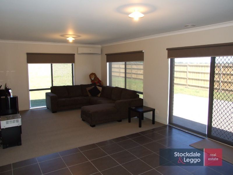 16 Copperhead Court, Newborough VIC 3825