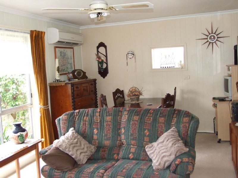 28 Gladstone Street, Moe VIC 3825