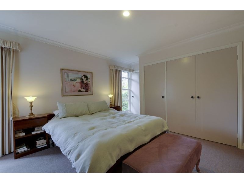 70 Simon Court, Moe South VIC 3825