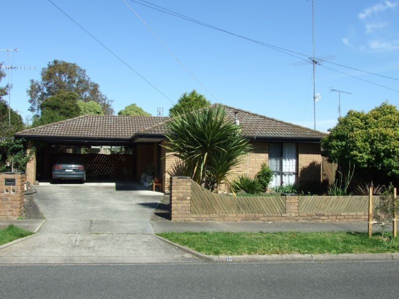 10 Moffat Street, Moe VIC 3825