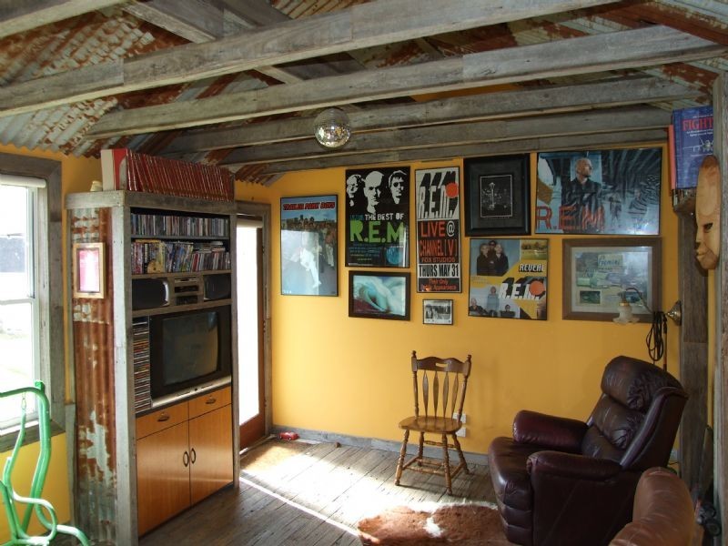 6 Roberts Street, Moe VIC 3825