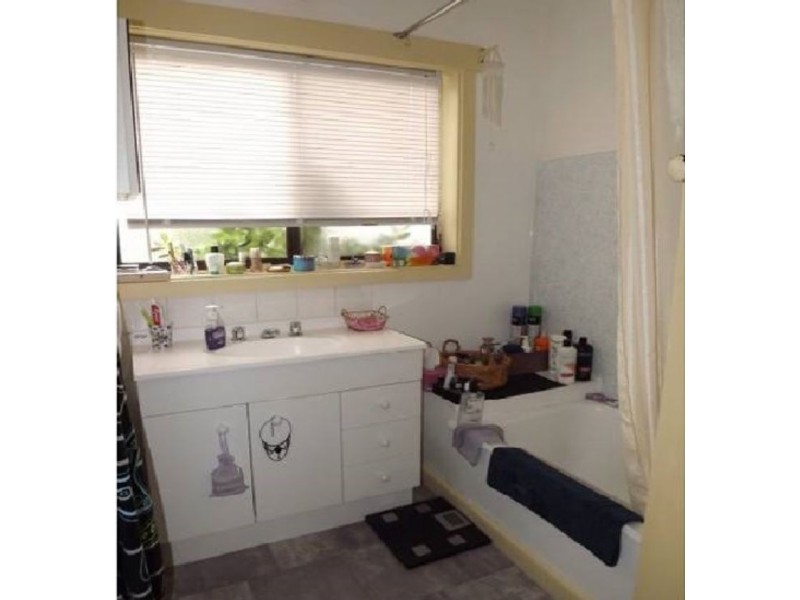 45 Truscott Road, Moe VIC 3825