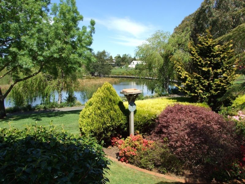 8 St Gwinear Court, Rawson VIC 3825