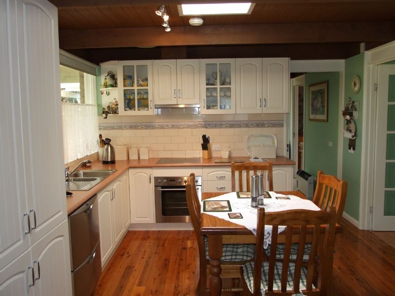 8 St Gwinear Court, Rawson VIC 3825