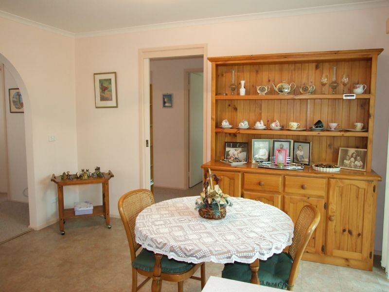 1B/2 Mena Street, Moe VIC 3825