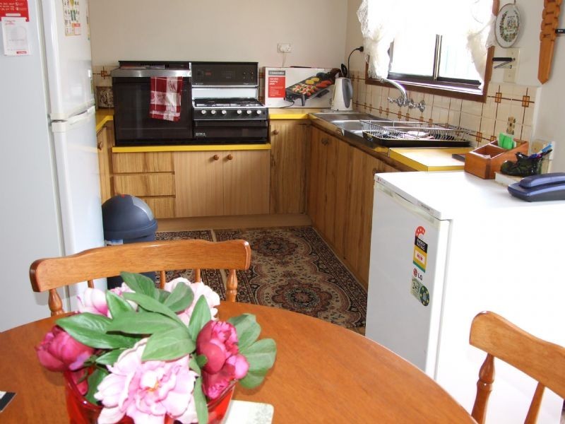 2/40 Haigh Street, Moe VIC 3825