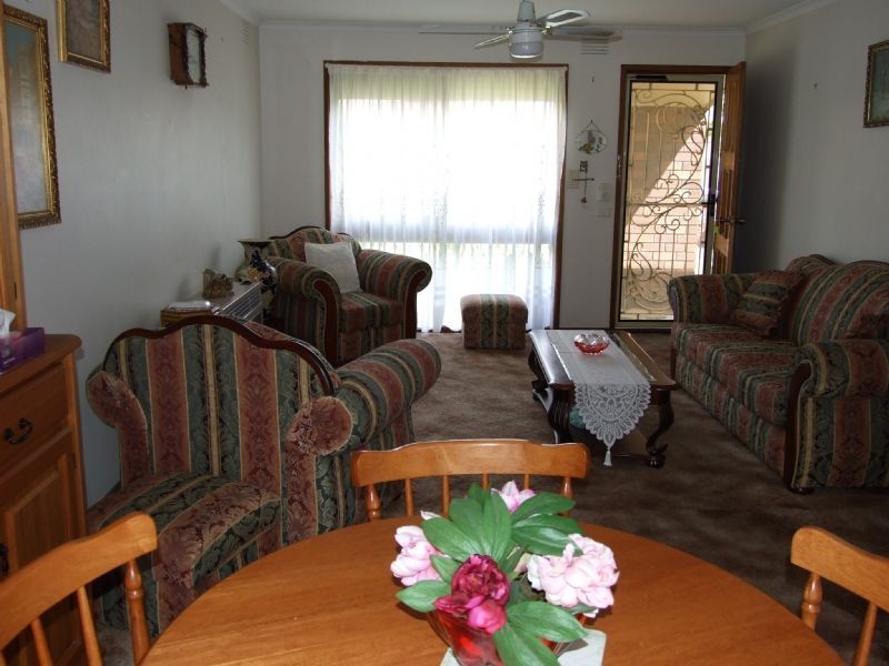 2/40 Haigh Street, Moe VIC 3825