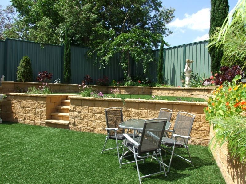 4 Amaroo Way, Newborough VIC 3825