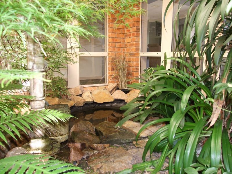 4 Amaroo Way, Newborough VIC 3825