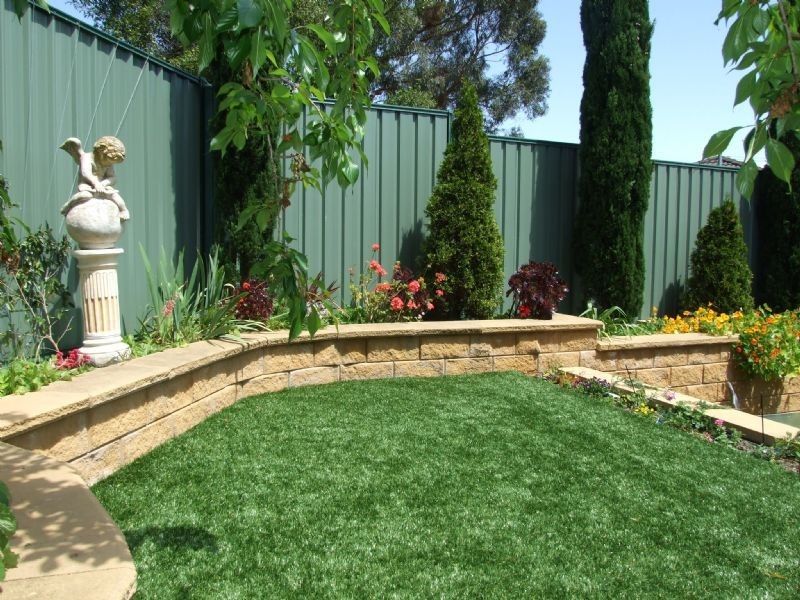 4 Amaroo Way, Newborough VIC 3825