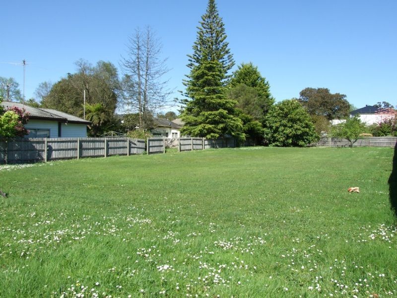 74 Monash Road, Newborough VIC 3825