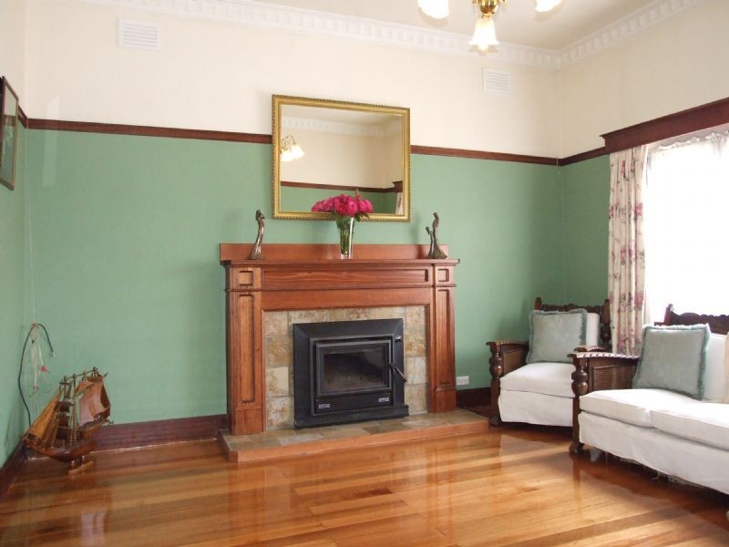 71 Lloyd Street, Moe VIC 3825