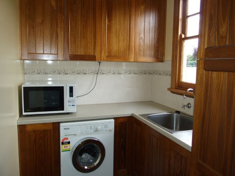 71 Lloyd Street, Moe VIC 3825