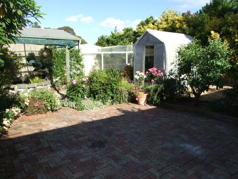 71 Lloyd Street, Moe VIC 3825