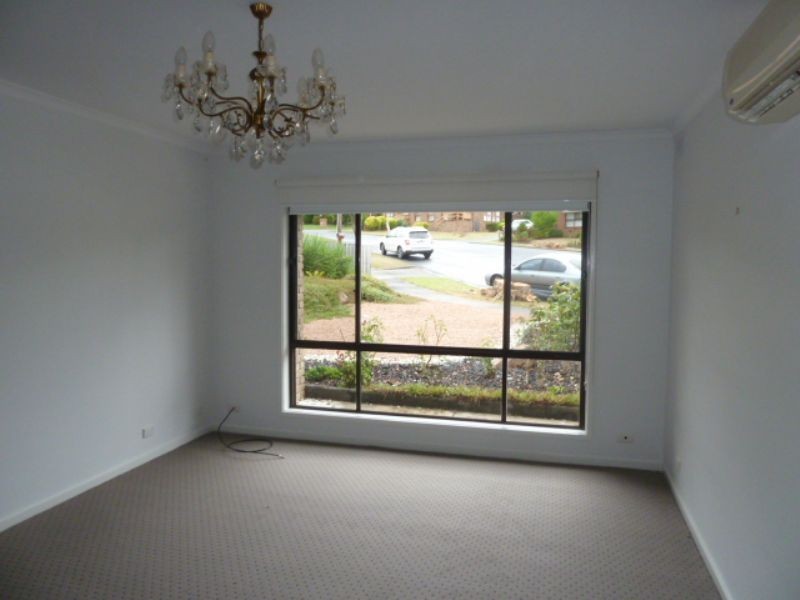 7 Leonis Court, Moe VIC 3825