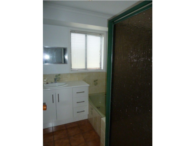 7 Leonis Court, Moe VIC 3825