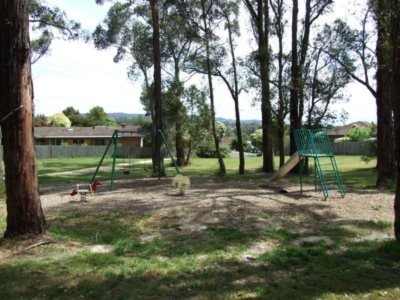 10 Crowe Court, Newborough VIC 3825