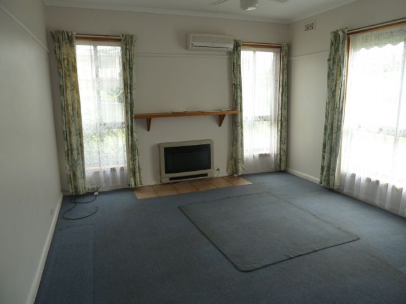 23 Lincoln Street, Moe VIC 3825