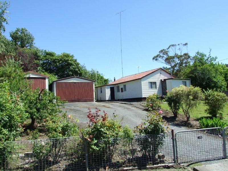 25 Roxburgh Road, Yallourn North VIC 3825