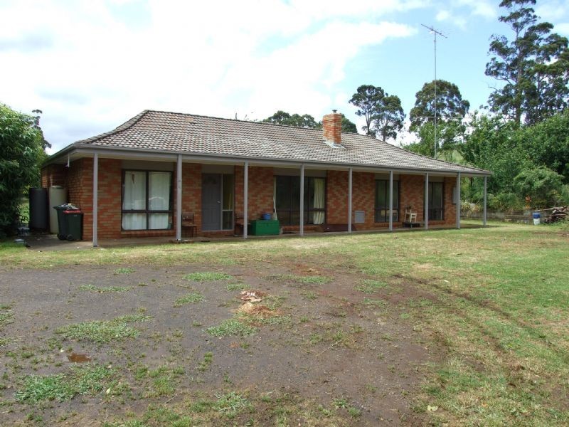 96 School Road, Erica VIC 3825