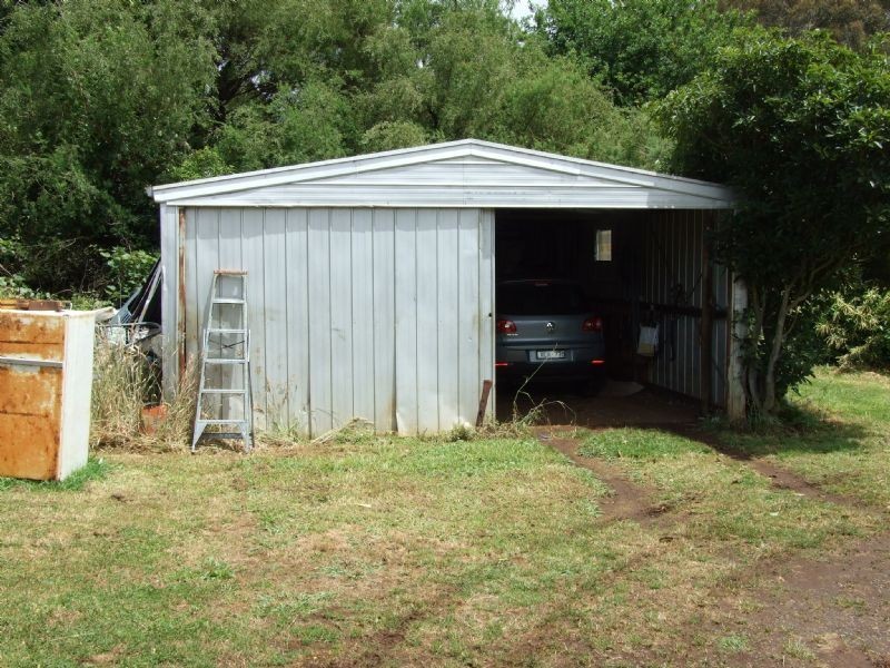 96 School Road, Erica VIC 3825