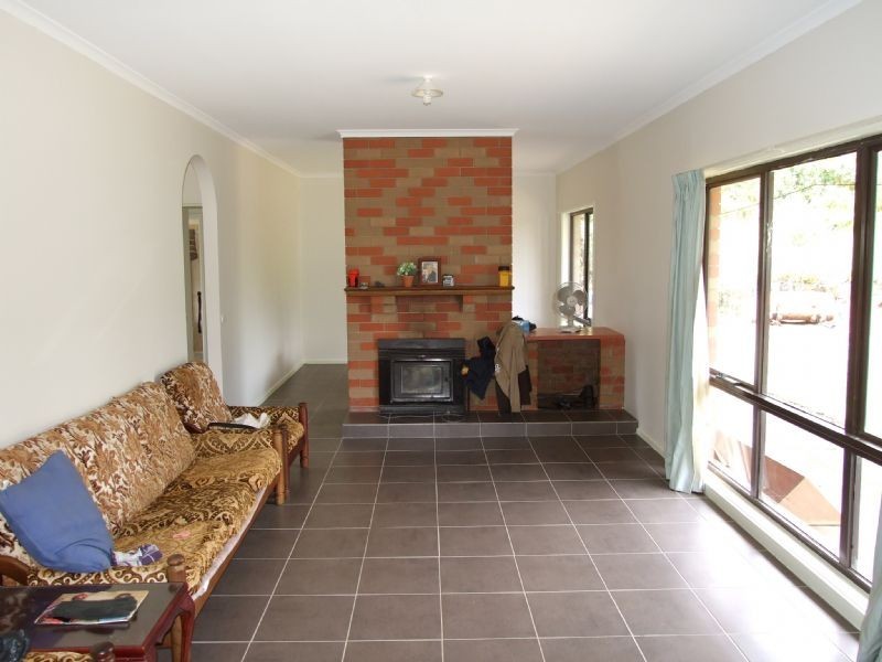 96 School Road, Erica VIC 3825