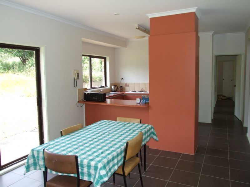 96 School Road, Erica VIC 3825