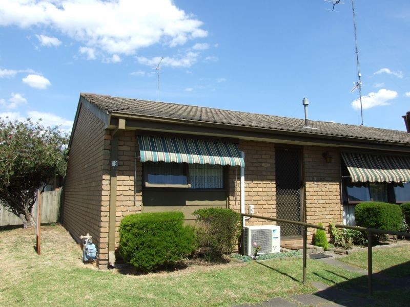 16/14-18 Bell Street, Moe VIC 3825