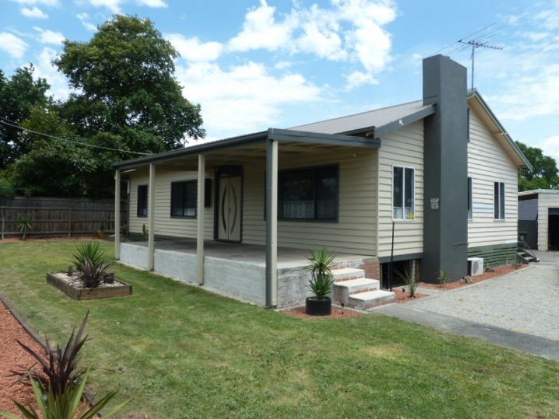 4  Andrew Street, Moe VIC 3825