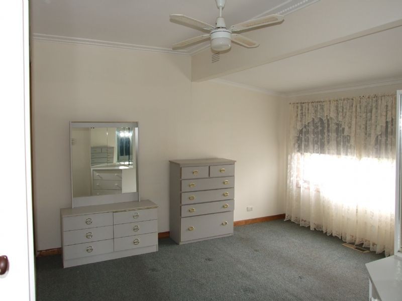 7 Chamberlain Road, Newborough VIC 3825
