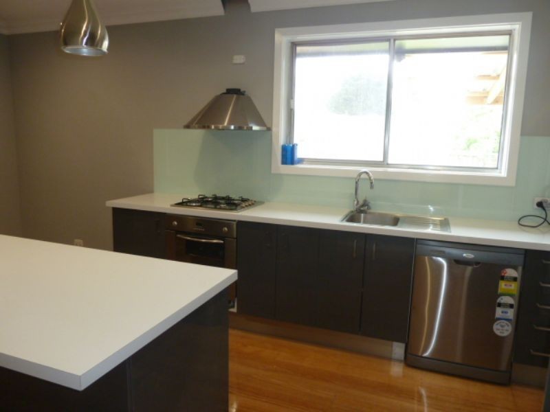 4 Tyers Street, Newborough VIC 3825