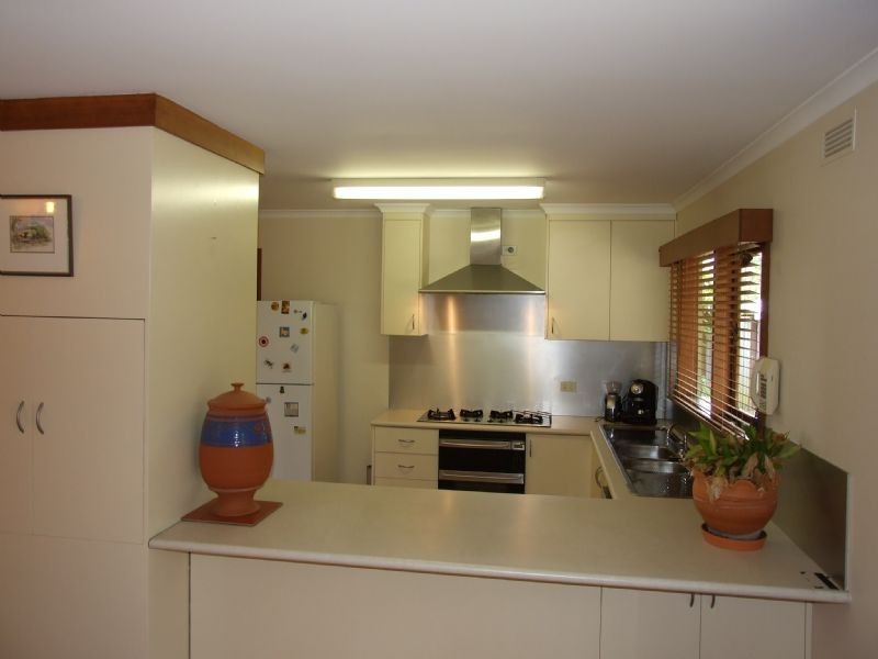 215 Quarry Road, Yallourn North VIC 3825