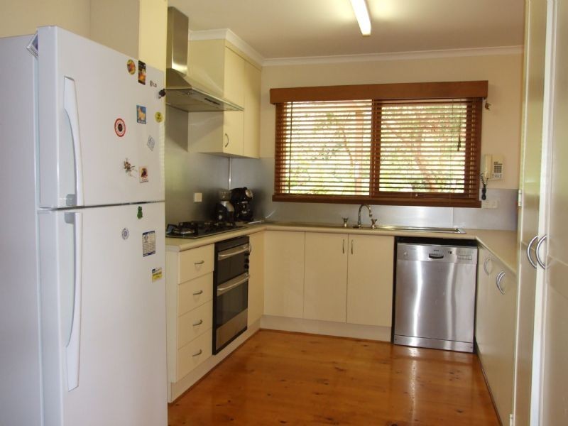 215 Quarry Road, Yallourn North VIC 3825