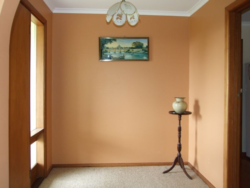 215 Quarry Road, Yallourn North VIC 3825