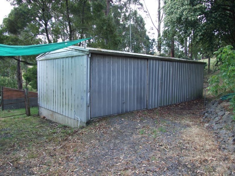 215 Quarry Road, Yallourn North VIC 3825